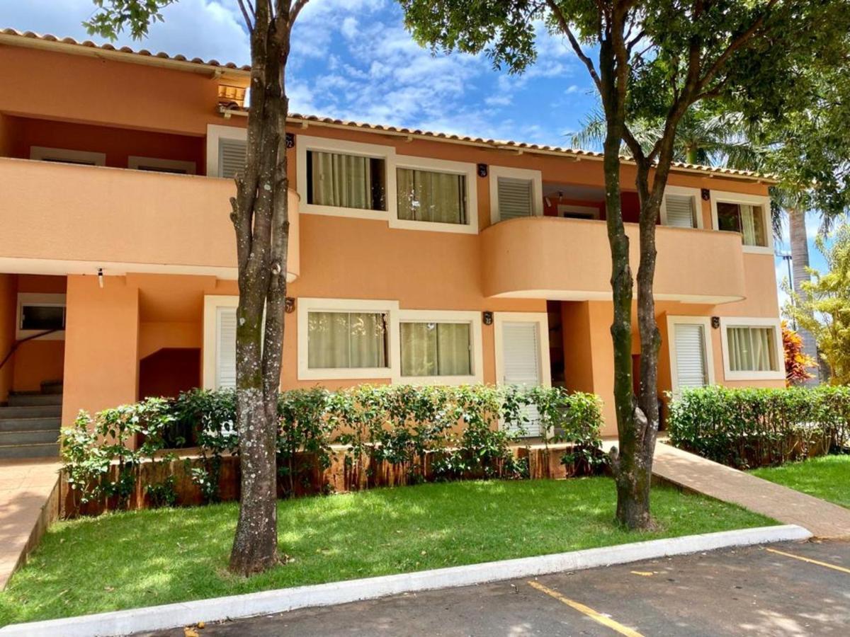 Hotel Diroma Fiori Com Um Dia De Acesso No Acqua Park Diroma Калдас Новас Екстериор снимка